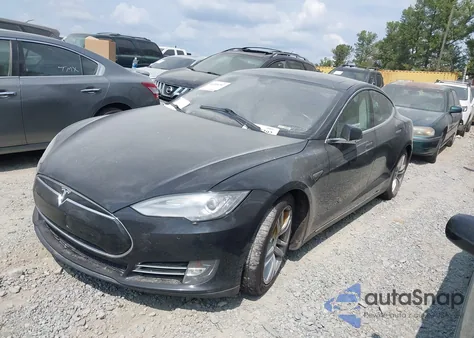 2016 Tesla Model S 60/70/75/85 из США, поврежденный, VIN 5YJSA1E1XGF124978